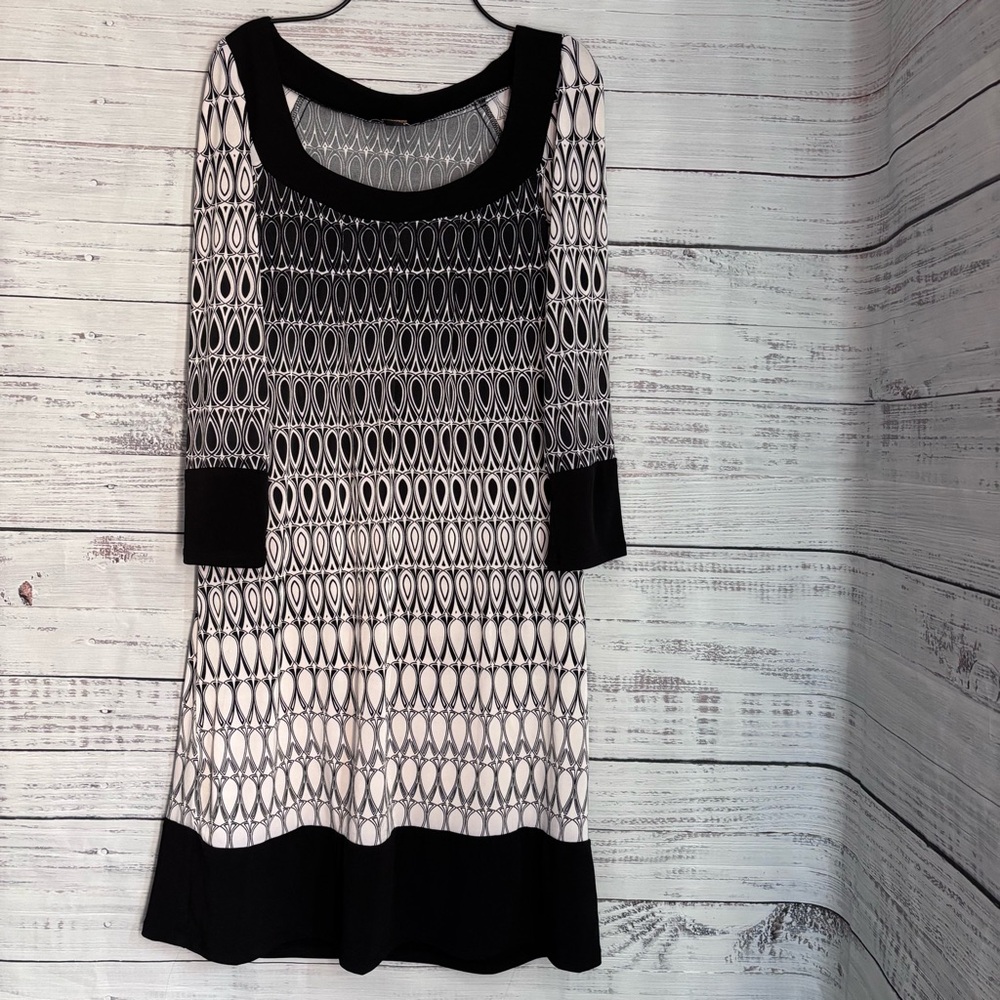 Michael Kors Collection Black and White Geometric Long Sleeve Dress